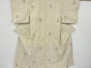 アンティーク　井桁に抽象花模様織り出し手織り真綿紬着物